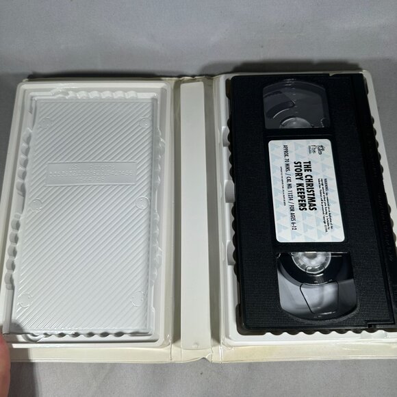 The Christmas Story Keepers Fully Animated Family VHS Zondervan Artisan 70 Min - Picture 3 of 3